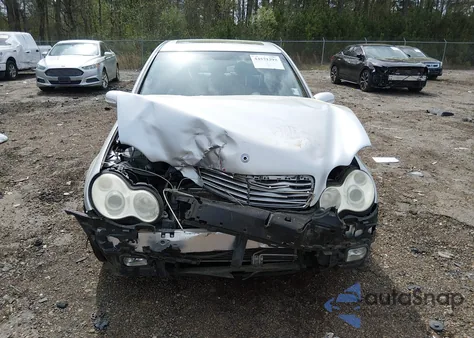 2003 Mercedes-Benz C 320 Sport from USA, damaged, VIN WDBRF64J13F332900